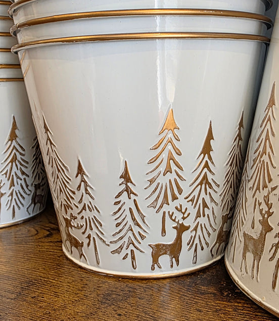 White Embossed Large Pot