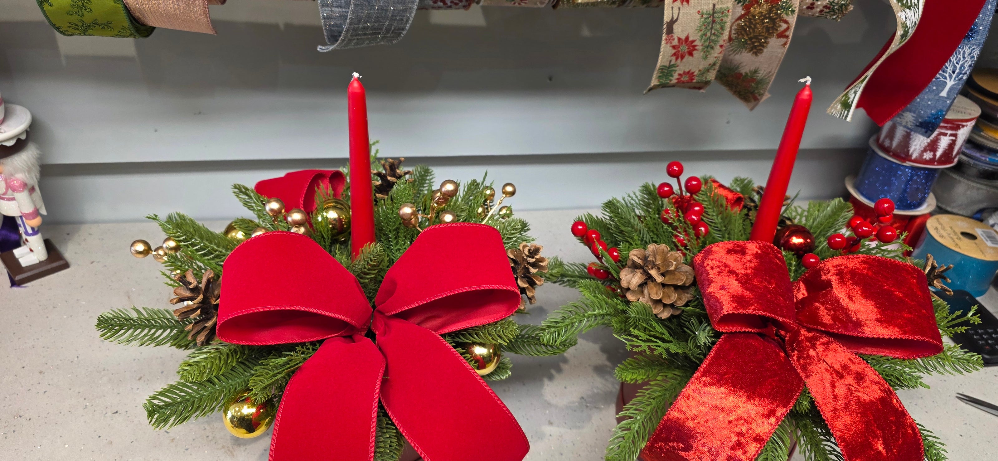 Artificial Hat Box Arrangement