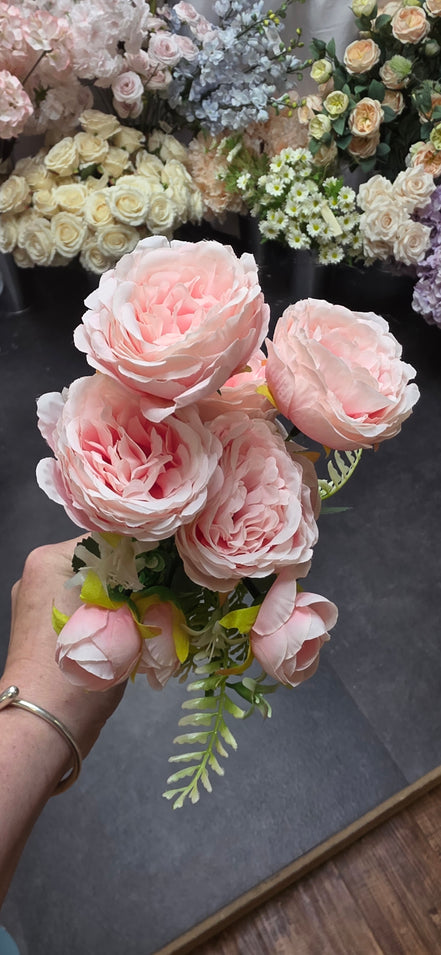Garden Spray Rose - Pink Short