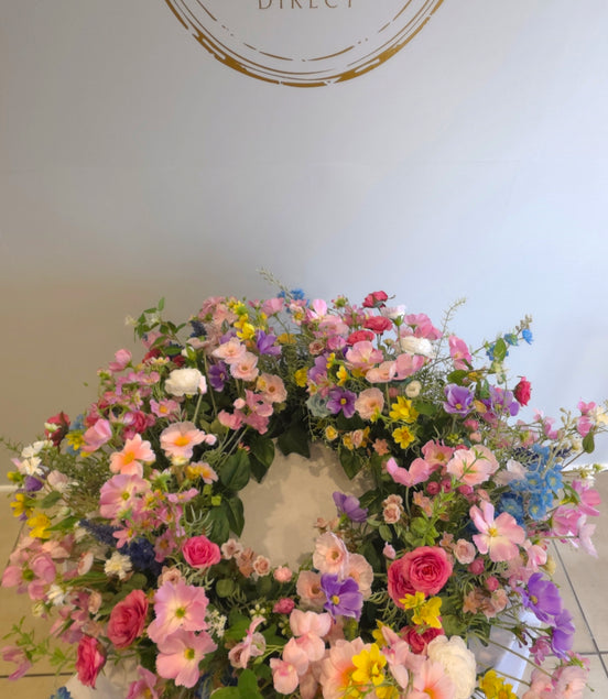 Luna Cake Table Florals