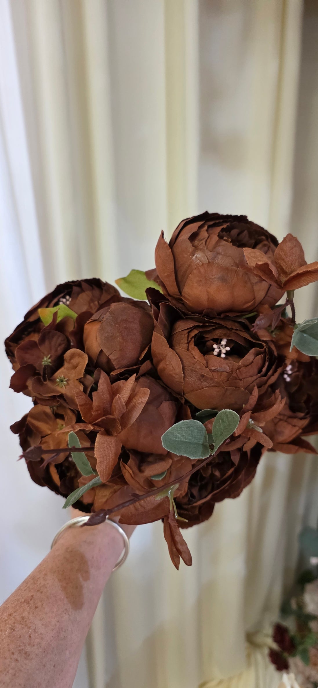 Peony Bunch - Chocolate