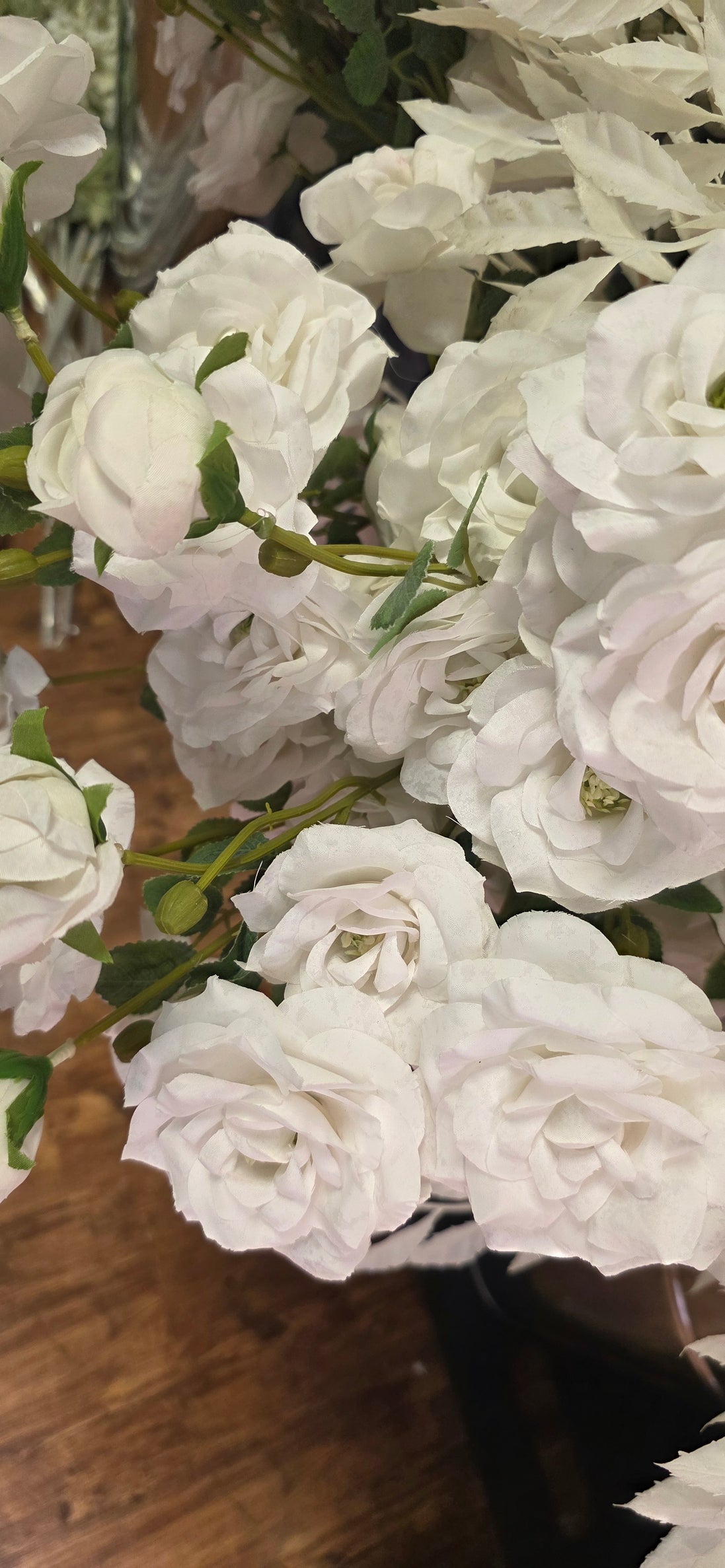 Large Spray Rose - White