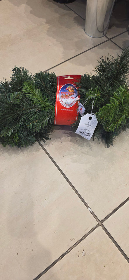Deluxe Garland 9ft 180 tips