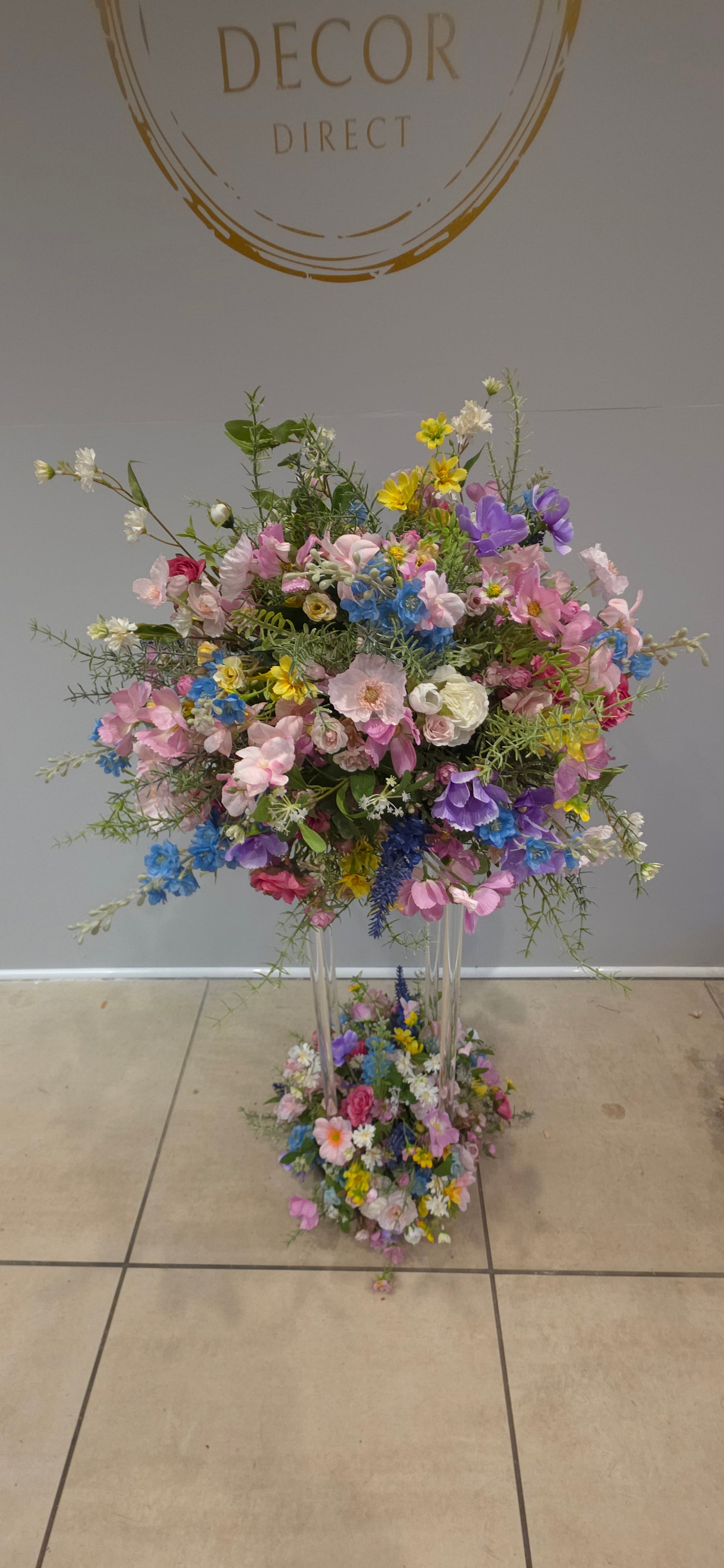 Luna Base Floral