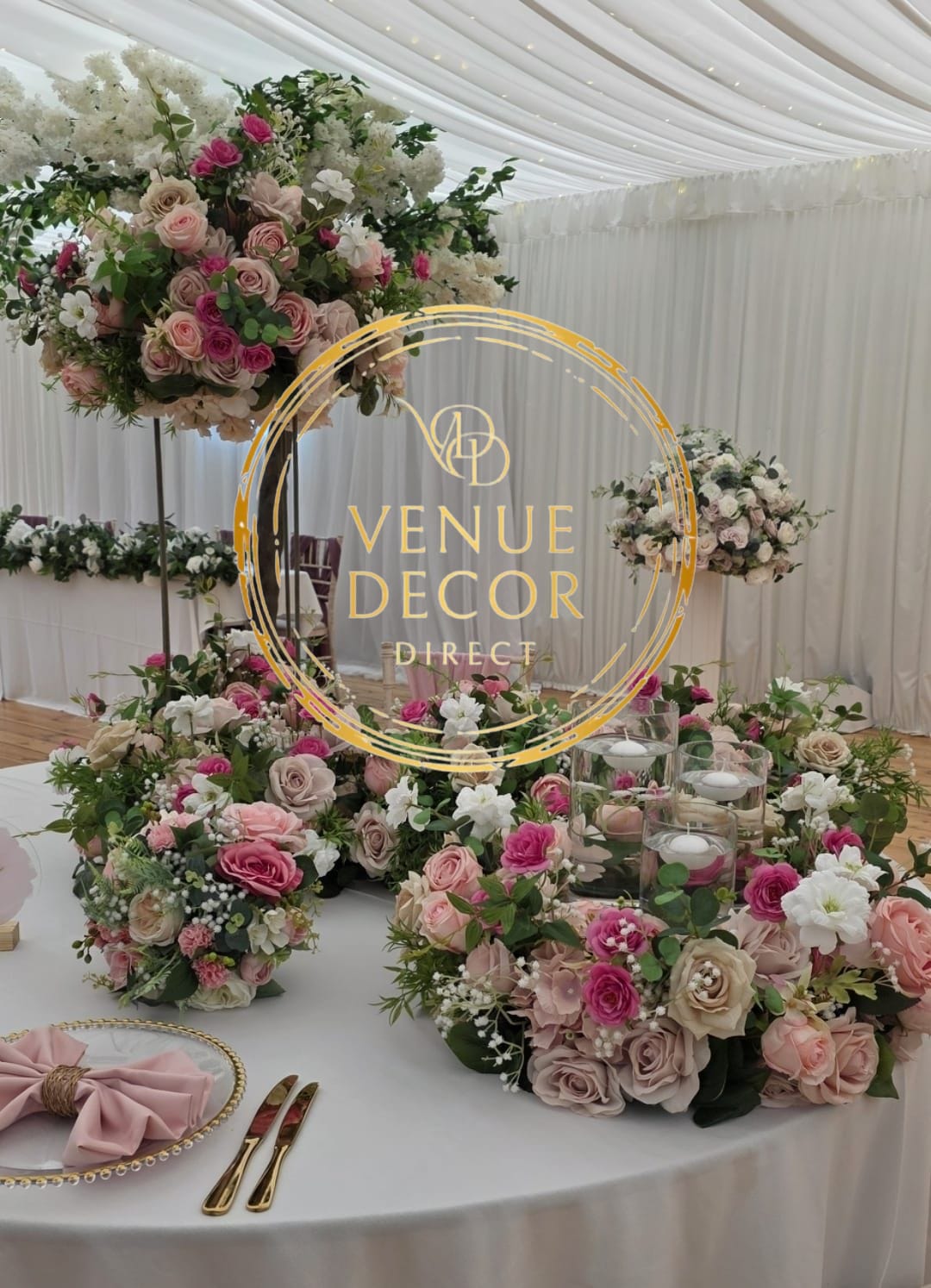 Caitlin Cake Table Florals