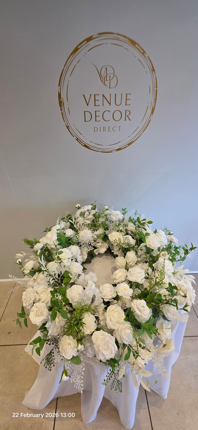 Bella Cake Table Florals