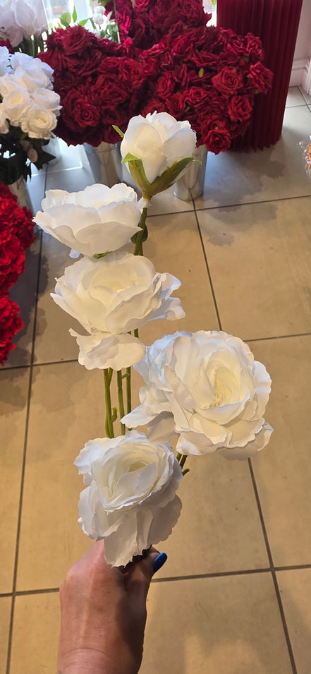 Open Spray Roses - white
